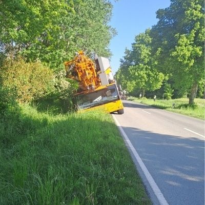 POL-VER: +Unfall auf A1++Vollsperrung der K9 nach Unfall++Lkw flüchtet nach Unfall auf A1++Zwei Verletzte bei Unfall+