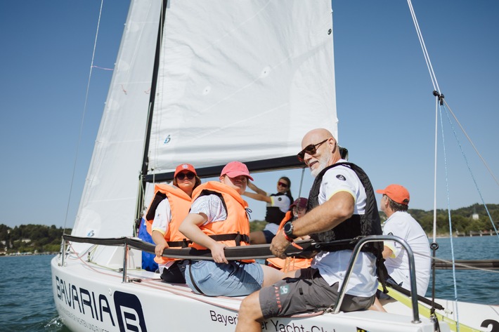 EAGLES Charity Club und Bayerischer Yacht-Club veranstalten Inklusions-Regatta am Starnberger See