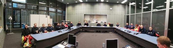 FW-GE: Feuerwehr und Rettungsdienst Gelsenkirchen unterstützen bei der Bombenentschärfung in Dortmund