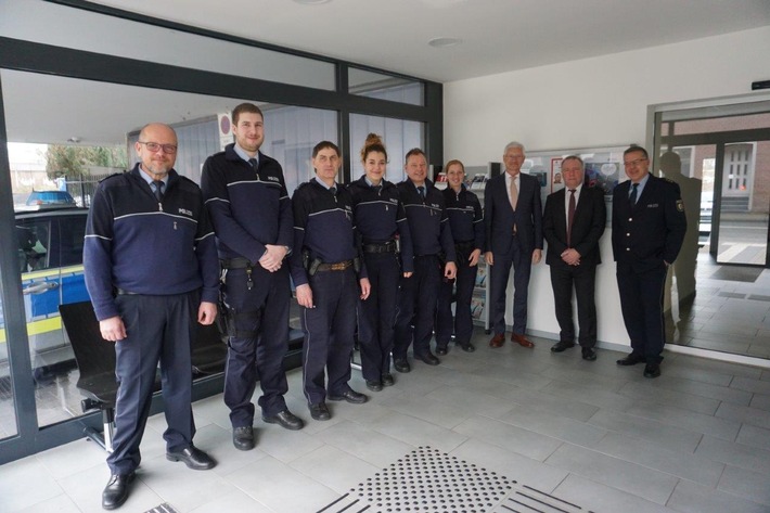 POL-KLE: Auch an den Weihnachtstagen im Dienst: Landrat Wolfgang Spreen dankt den Polizeibeamtinnen und Polizeibeamten