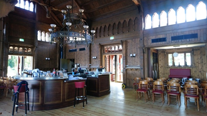 Neues Leben in der Kaiserlichen Matrosenstation "Kongsnaes" / Der österreichische Gastronom Josef Laggner eröffnet Potsdams neues Juwel am Jungfernsee