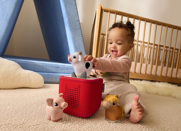 Drücken, lauschen und lernen - Warum frühes Hören und haptisches Erleben wichtige Bausteine der Kindesentwicklung sind