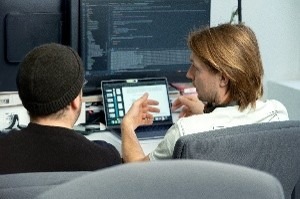 Softwarelösung von Industrial Analytics: OPTIFICIENT™ reduziert Energieverbrauch und Betriebskosten von Heizungs‑, Lüftungs- und Klimatisierungstechnik