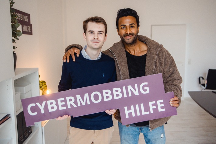 Biyon Kattilathu ist neuer Botschafter des Cybermobbing-Hilfe e.V.