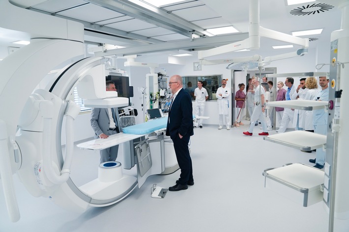 Klinikum Frankfurt (Oder) eröffnet hochmodernen Hybrid-OP Saal