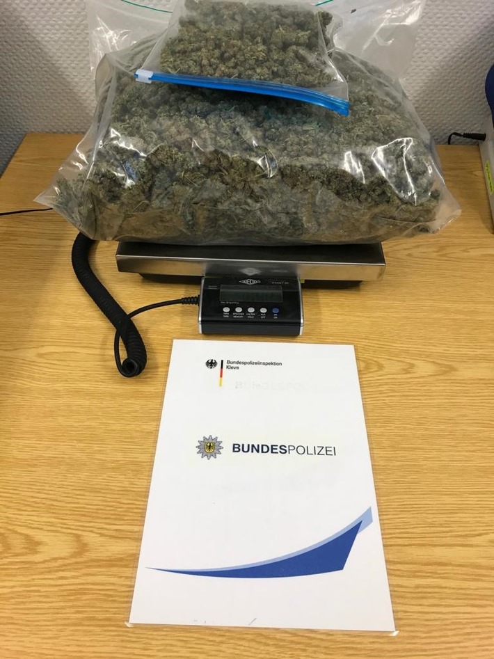 BPOL NRW: Fahndungserfolg der Bundespolizei; Niederländer mit 1,64 Kilogramm Marihuana auf der Autobahn A 3