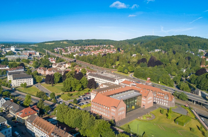 Pressefoto_Dr-Oetker-Headquarters-Bielefeld-inkl-Dr-Oetker-Welt.jpg