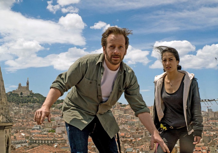 Das Erste / &quot;Spurlos in Marseille&quot;: Thriller mit Fabian Busch und Sabrina Amali