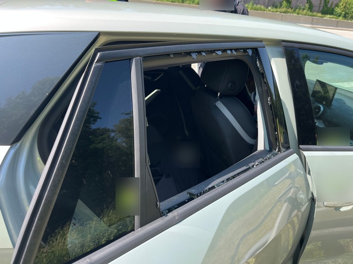 API-TH: Medizinischer Notfall auf der A4 führt zu Unfall und kurzzeitiger Vollsperrung