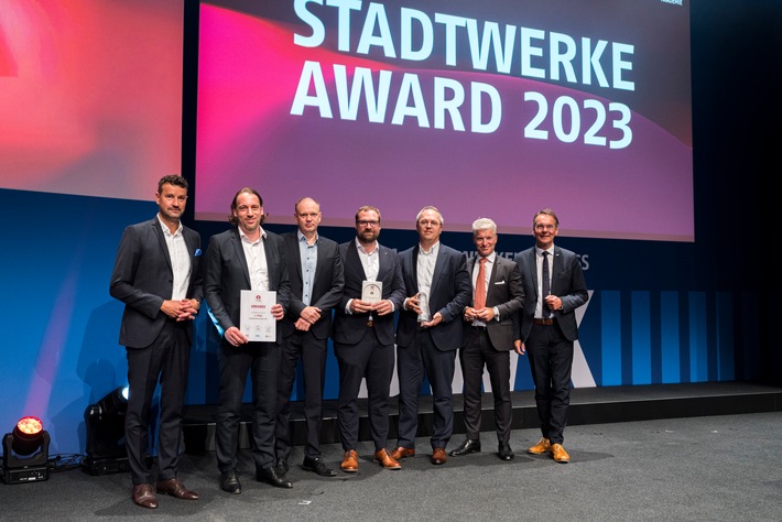 Vorreiter bei Wärmeplanung und Digitalisierung: Die Gewinner des STADTWERKE AWARD 2023 stehen fest / Die Sieger-Projekte des STADTWERKE AWARD 2023 kommen aus Lübeck, Freiburg und Wuppertal