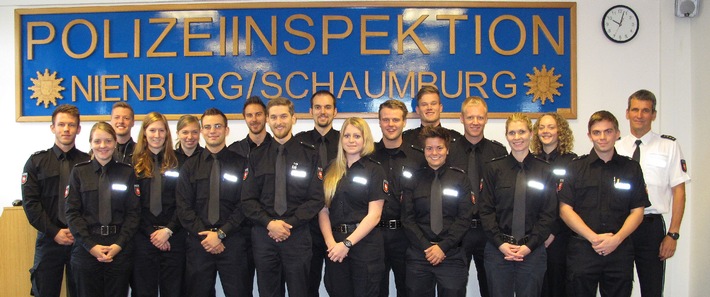 POL-NI: 20 neue Polizistinnen und Polizisten in der Polizeiinspektion Nienburg/Schaumburg