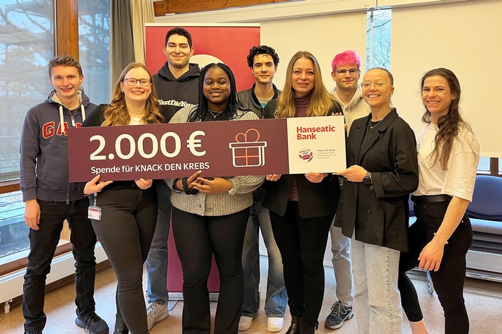Hanseatic Bank Azubis spenden 2.000 Euro an Knack den Krebs
