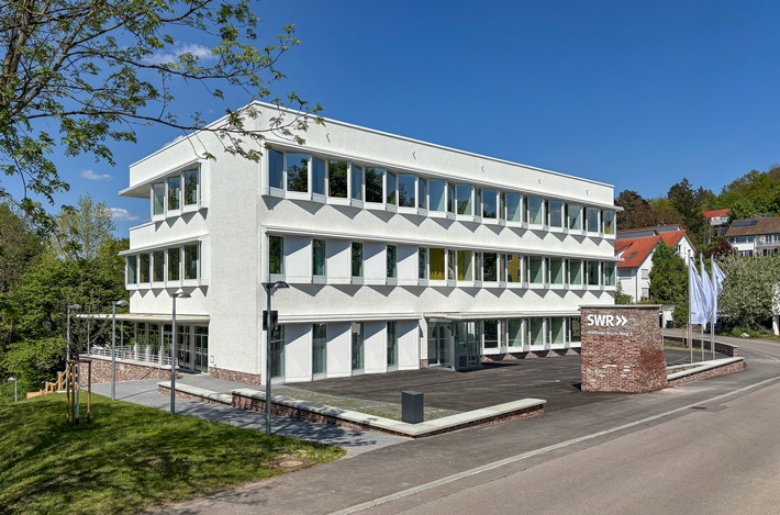 SWR Studio Tübingen feiert offizielle Eröffnung mit Fest