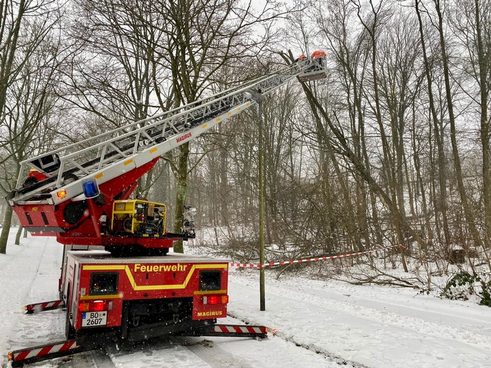 FW-BO: Wintereinbruch durch Eissturm Tristan - 1. Update (17.00 Uhr)