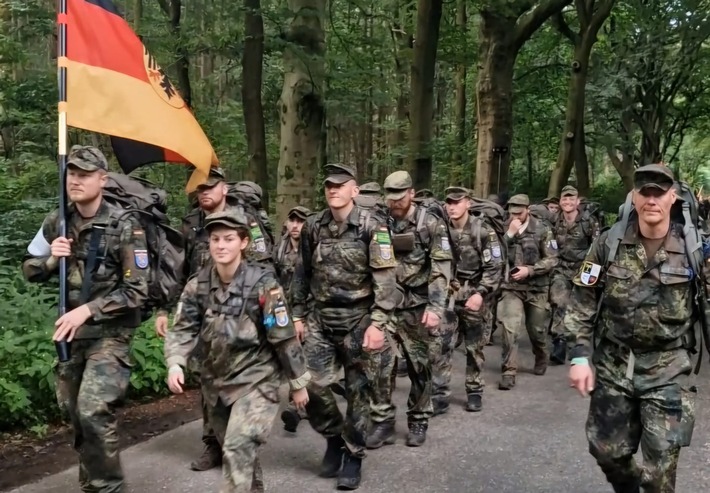 Stiefel an! Rucksack auf! Vorwärts marsch!