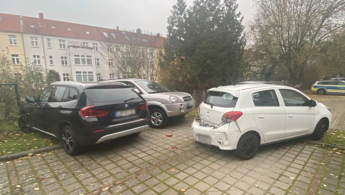 POL-SN: Hoher Sachschaden durch Parkplatzunfall
