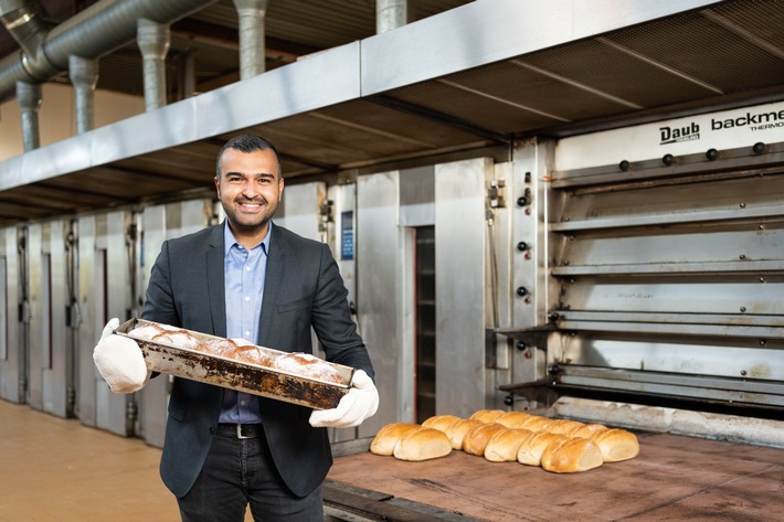 Studie zeigt: Diese Fachkräfte werden in Bäckereien wirklich gesucht - und so gehen Betriebe bei der Mitarbeitersuche vor