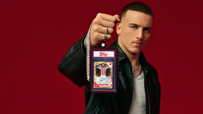 "Es ist schon toll, wenn Leute dich ziehen können." - Top-Rookie Saïd El Mala ist das Gesicht der neuen Bundesliga Topps Chrome® 2025/26 Kollektion