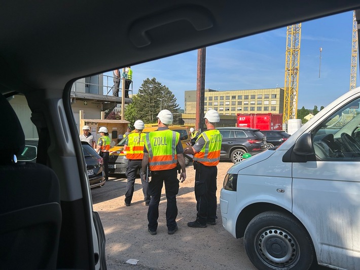 HZA-GI: Zollkontrolle auf Großbaustelle Klinikum Bad Hersfeld