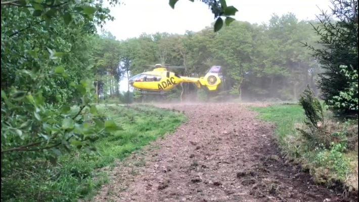 FW-EN: Rettungshubschrauber landet nach Reitunfall in Elfringhausen