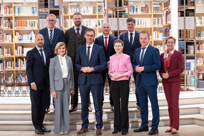 Liechtensteinische Regierung zu Besuch in Vorarlberg