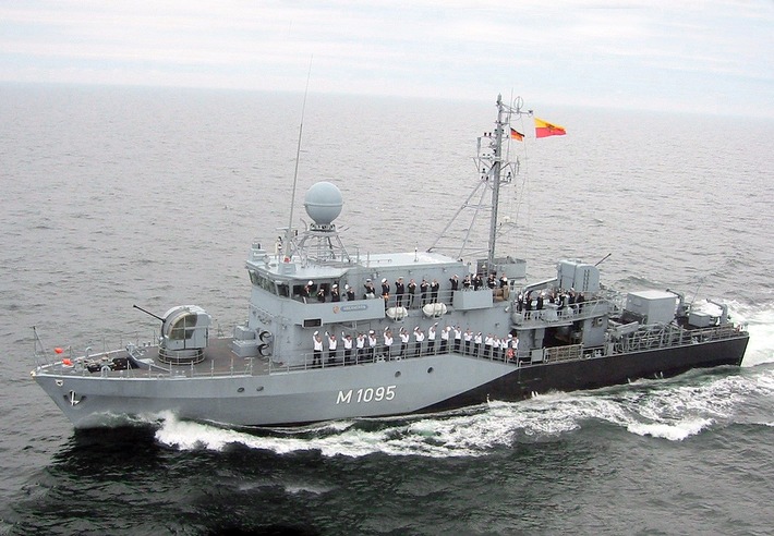 Minenjagdboot mit Kurs auf Kiel - &quot;Überherrn&quot; zurück vom Einsatz (mit Bild)