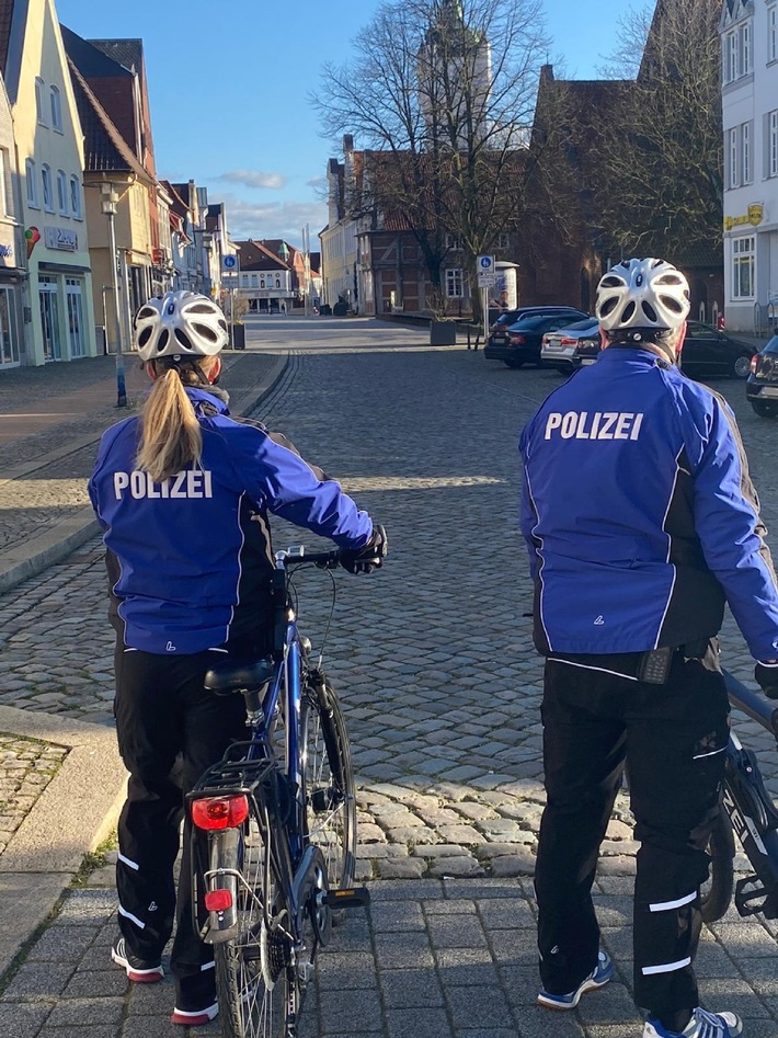 POL-VER: Polizei weist Bürgerinnen und Bürger auf die Allgemeinverfügungen des Landkreises hin - Großteil beachtet diese bereits