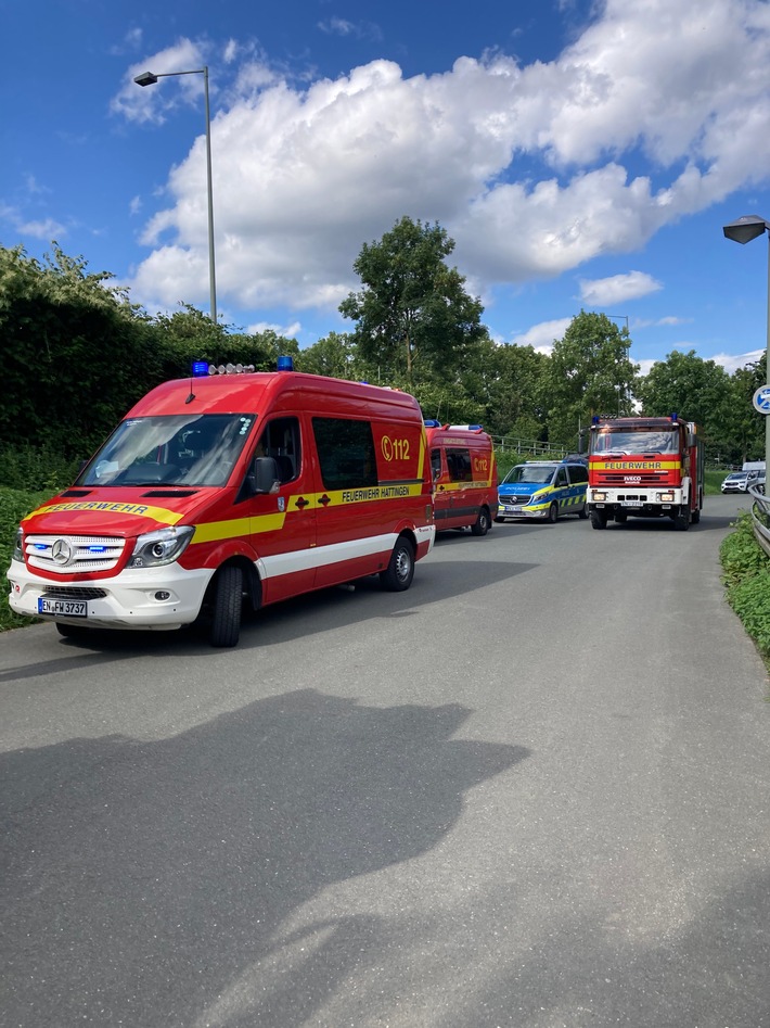 FW-EN: Bootsunfall - Feuerwehr und DLRG im Einsatz