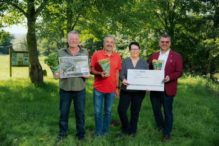 Presse-Information: Naturschutzprojekt in Weitingen ausgezeichnet