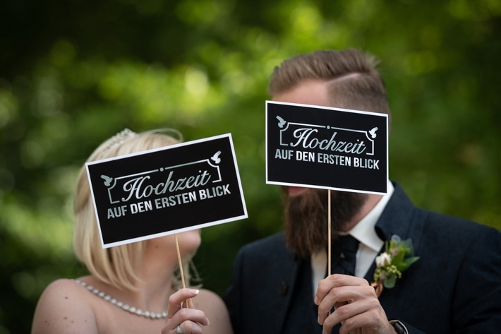 Ein Dutzend Ja-Worte? SAT.1 zeigt ab 4. November 2018 immer sonntags um 17:30 Uhr neue Folgen von "Hochzeit auf den ersten Blick"