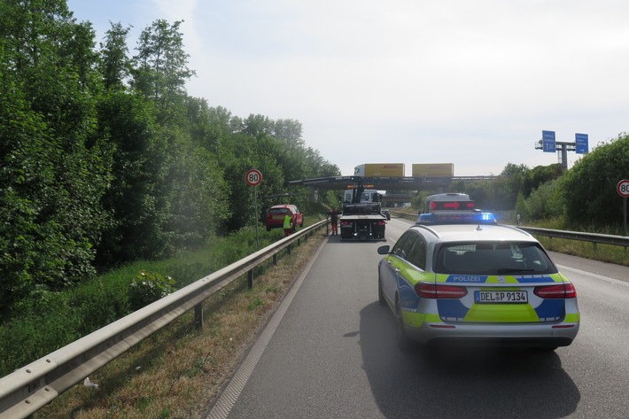POL-DEL: Autobahnpolizei Ahlhorn: Verkehrsunfall auf der Autobahn 28 im Bereich der Stadt Delmenhorst