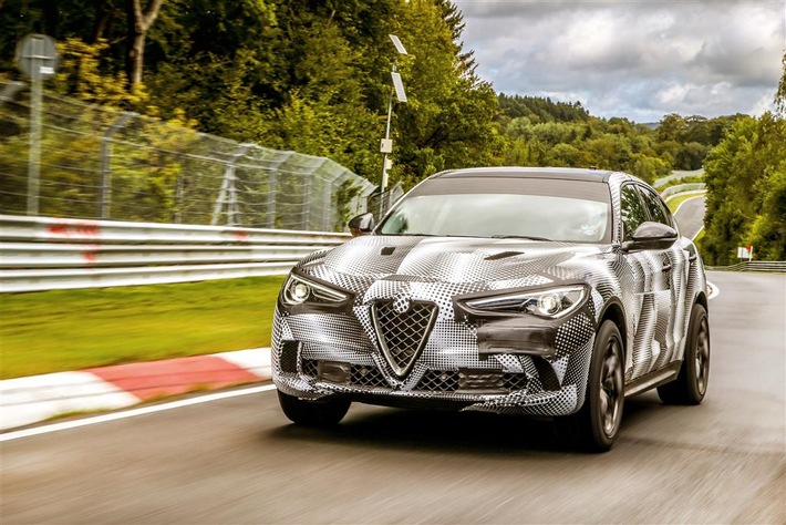 Alfa Romeo Stelvio Quadrifoglio fährt Rekord auf der Nürburgring-Nordschleife