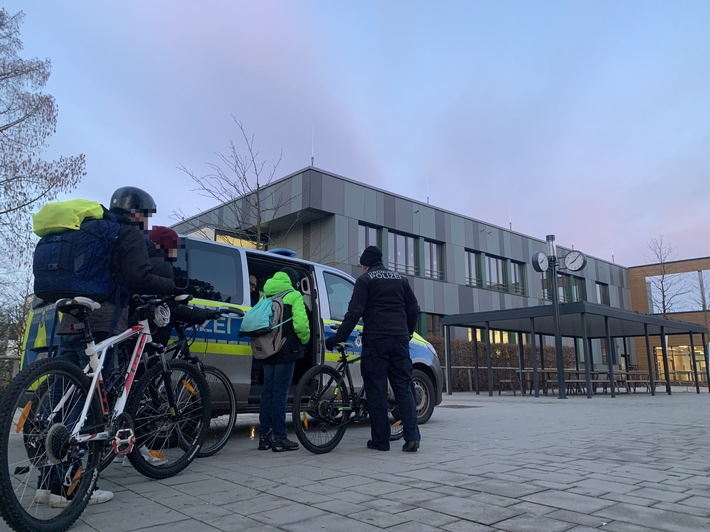 POL-DA: Münster: Polizei kontrolliert Fahrräder / Meiste Mängel bei der Beleuchtung