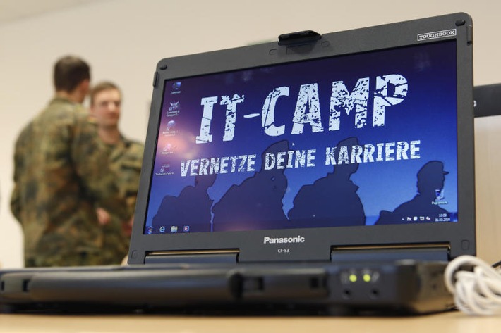 &quot;Cyber Days&quot; bei der Deutschen Marine - Zweites &quot;IT-Cyber-Camp&quot; der Bundeswehr in Parow und Warnemünde