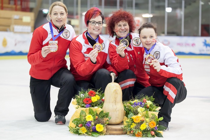 Eisstock-Weltmeister 2018 sind Frankreich, Österreich und Deutschland - BILD