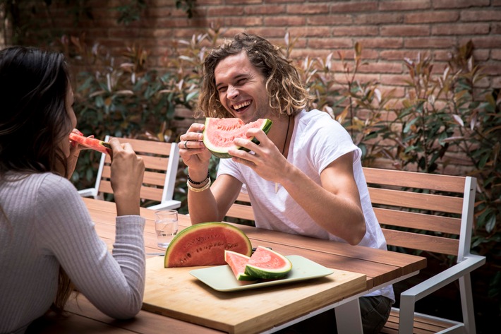 "Just Friends" - Love Island-Victor feiert sein musikalisches Debüt