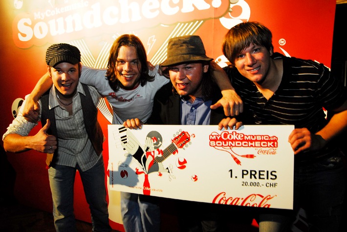 Vier Brüder gewinnen den «MyCokemusic Soundcheck 2009»