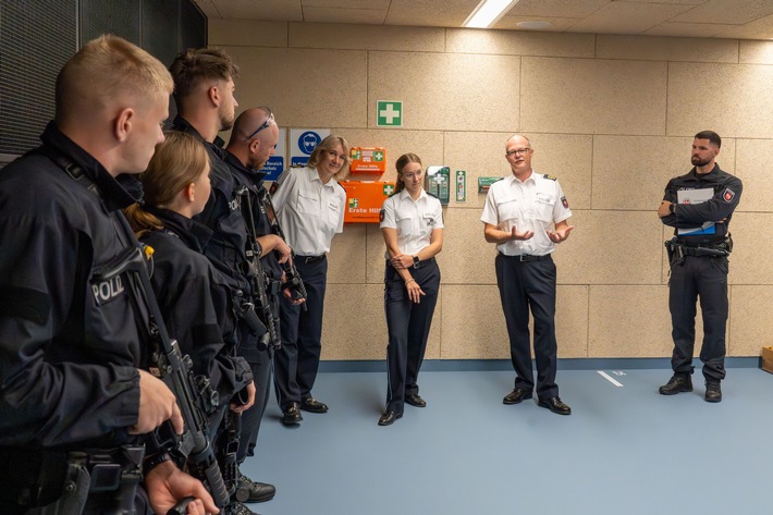 POL-AK NI: Landespolizeidirektor Gründel (LPD) zu Besuch an der Polizeiakademie Niedersachsen in Hann. Münden