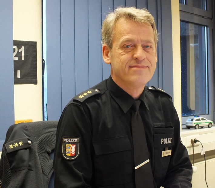 POL-SE: Polizeidirektion Bad Segeberg / Jan-Hendrik Lewering ist neuer stellvertretender Leiter der Polizeidirektion Bad Segeberg; Einladung an Medienvertreter