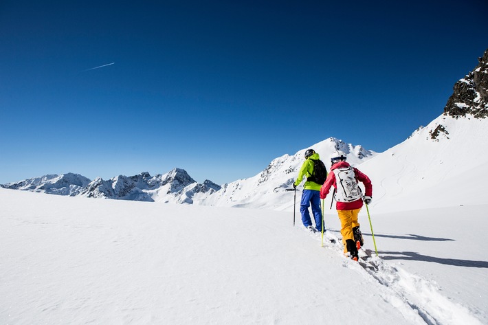 Kult-Event für Skitourengehen ALPIN-Tiefschneetage 2015 erstmals im beliebten Skitourengebiet rund um Kühtai - BILD