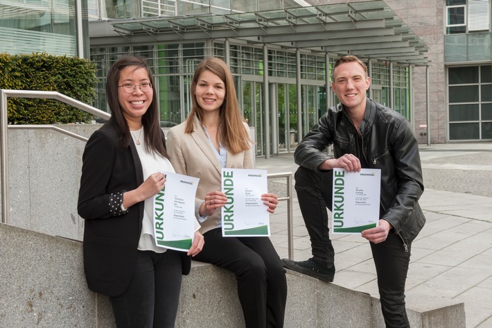 9.000 Euro für Stipendiaten der Provinzial / Versicherer fördert Nachwuchskräfte der Universität Düsseldorf