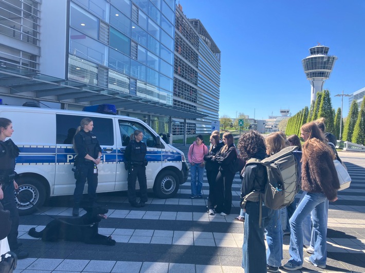 Bundespolizeidirektion München: Girls´Day 2026 bei der Bundespolizei am Flughafen München - - Einblick in einen vielseitigen Beruf