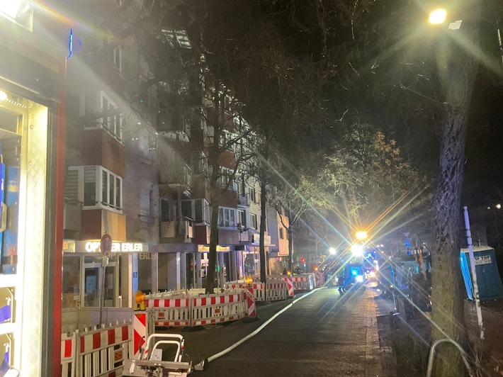 FW-DO: Kellerbrand in Mehrfamilienhaus - Bewohner unverletzt