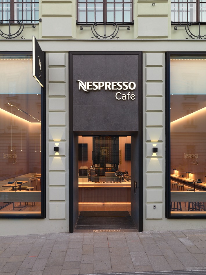 Nespresso apporte aux consommateurs viennois une nouvelle expérience de salon de café haut de gamme avec son Café Nespresso pilote
