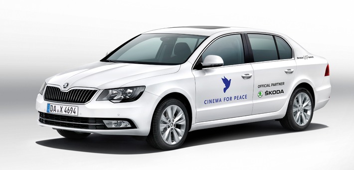 Galant chauffiert: SKODA fährt bei Charity-Gala &#039;Cinema for Peace&#039; vor (FOTO)