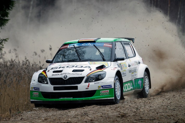 SKODA Duo Wiegand/Christian gewinnt Qualifikation zur Rallye Lettland