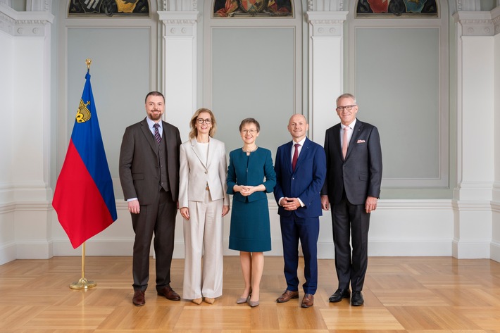 Regierungsprogramm 2025-2029: Staat gestalten, Zukunft sichern - im Schulterschluss für morgen