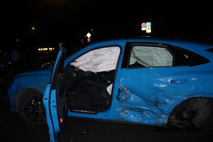 POL-HA: 21-Jähriger verursacht Verkehrsunfall mit hohem Sachschaden