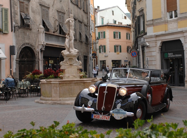 ADAC Trentino Classic 2009 mit Start und Ziel in Andalo Das Oldtimer-Wandern findet immer mehr Zuspruch