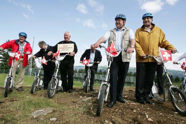 Le Conseil fédéral visite le centre de compétences en matière d&#039;énergies renouvelables le plus grand d&#039;Europe